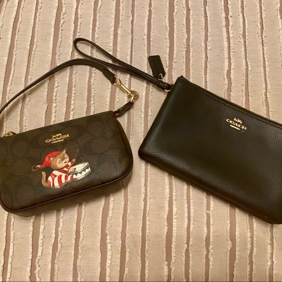 ***SOLD***Coach Nolita 15 signature canvas with cat and wirstlet - Picture 2 of 6